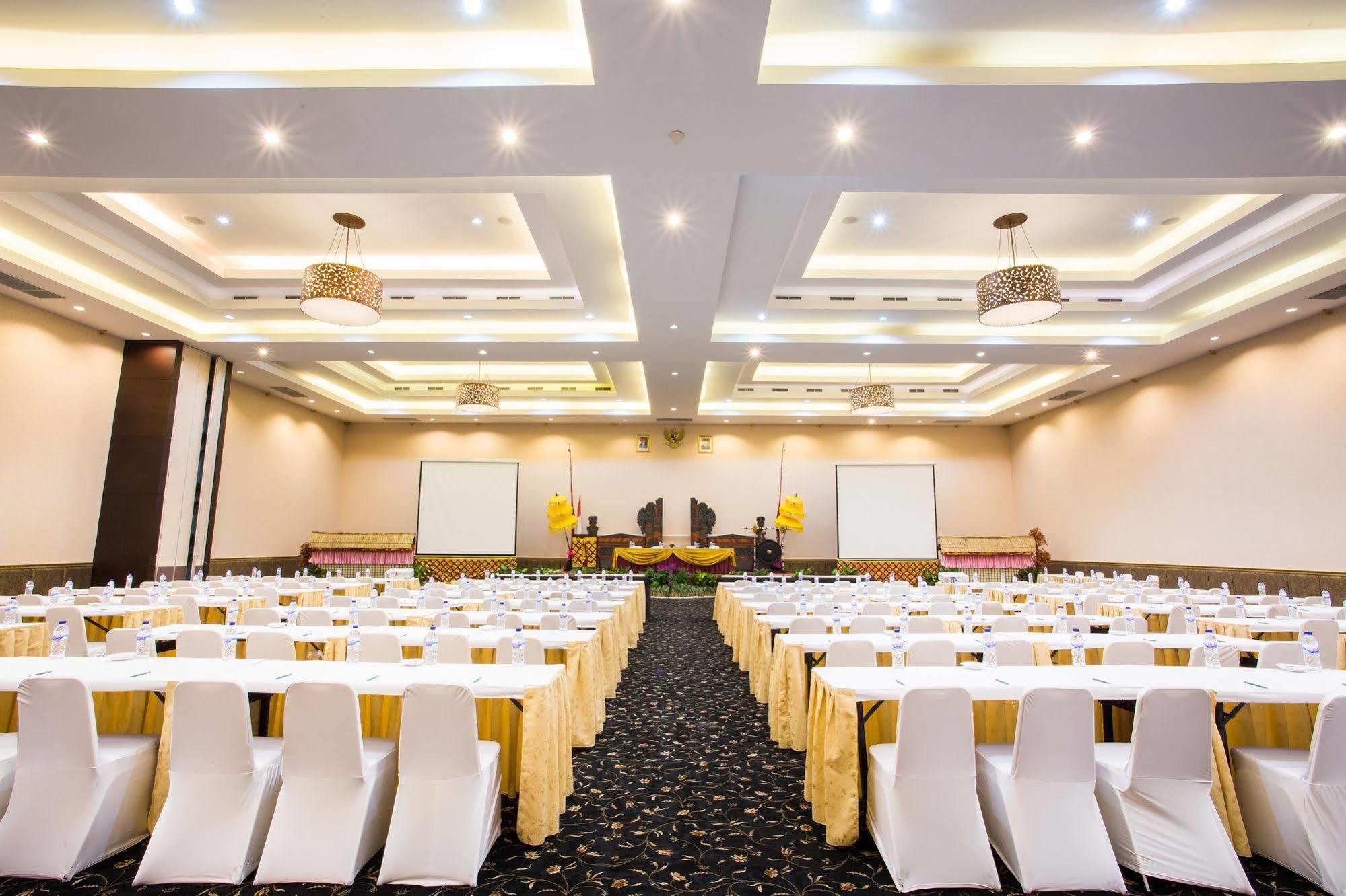 Plagoo Holiday Hotel Nusa Dua (Bali) Exterior foto